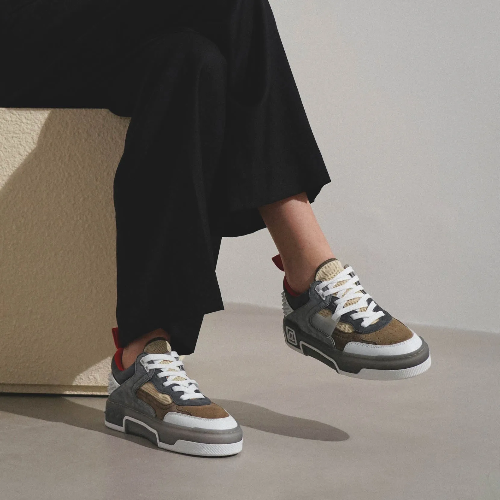 Astroloubi grey suede sneakers