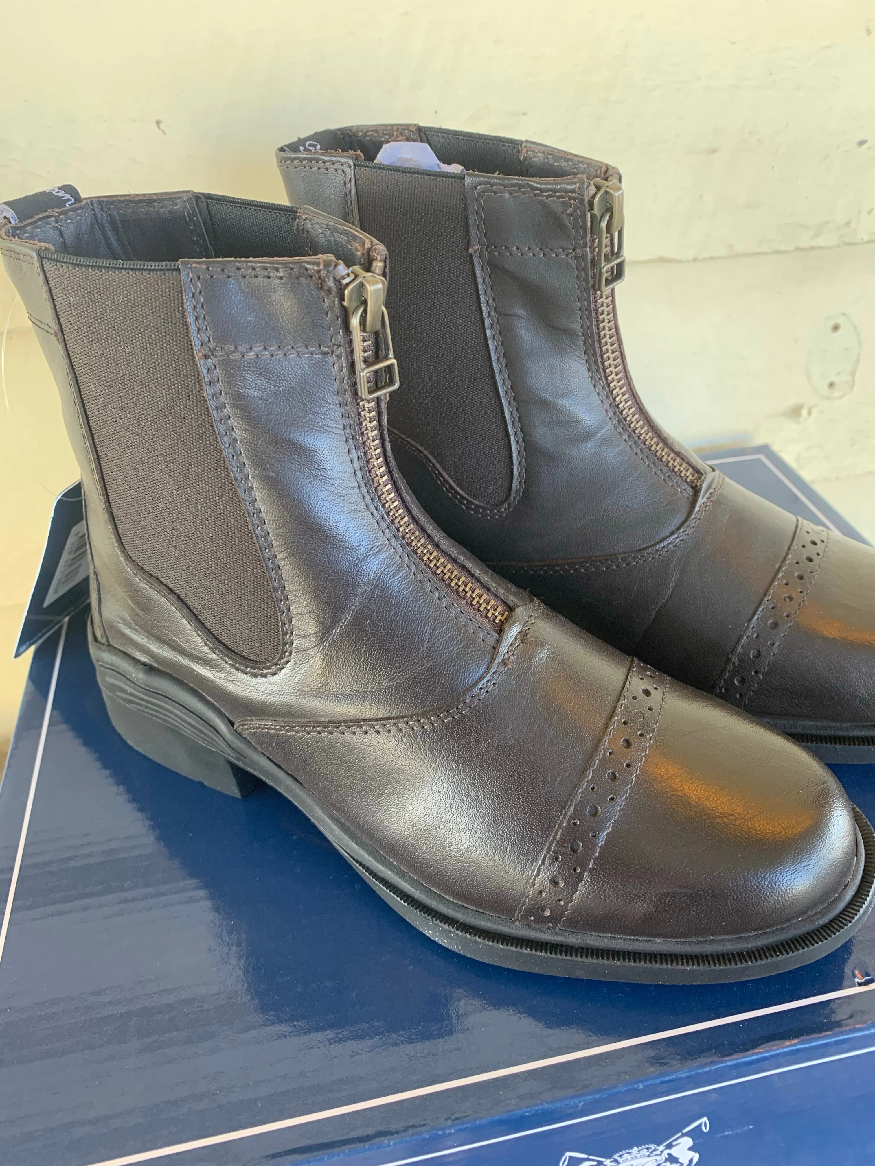 FTW20 Huntington Equestrian Women's Zip boot