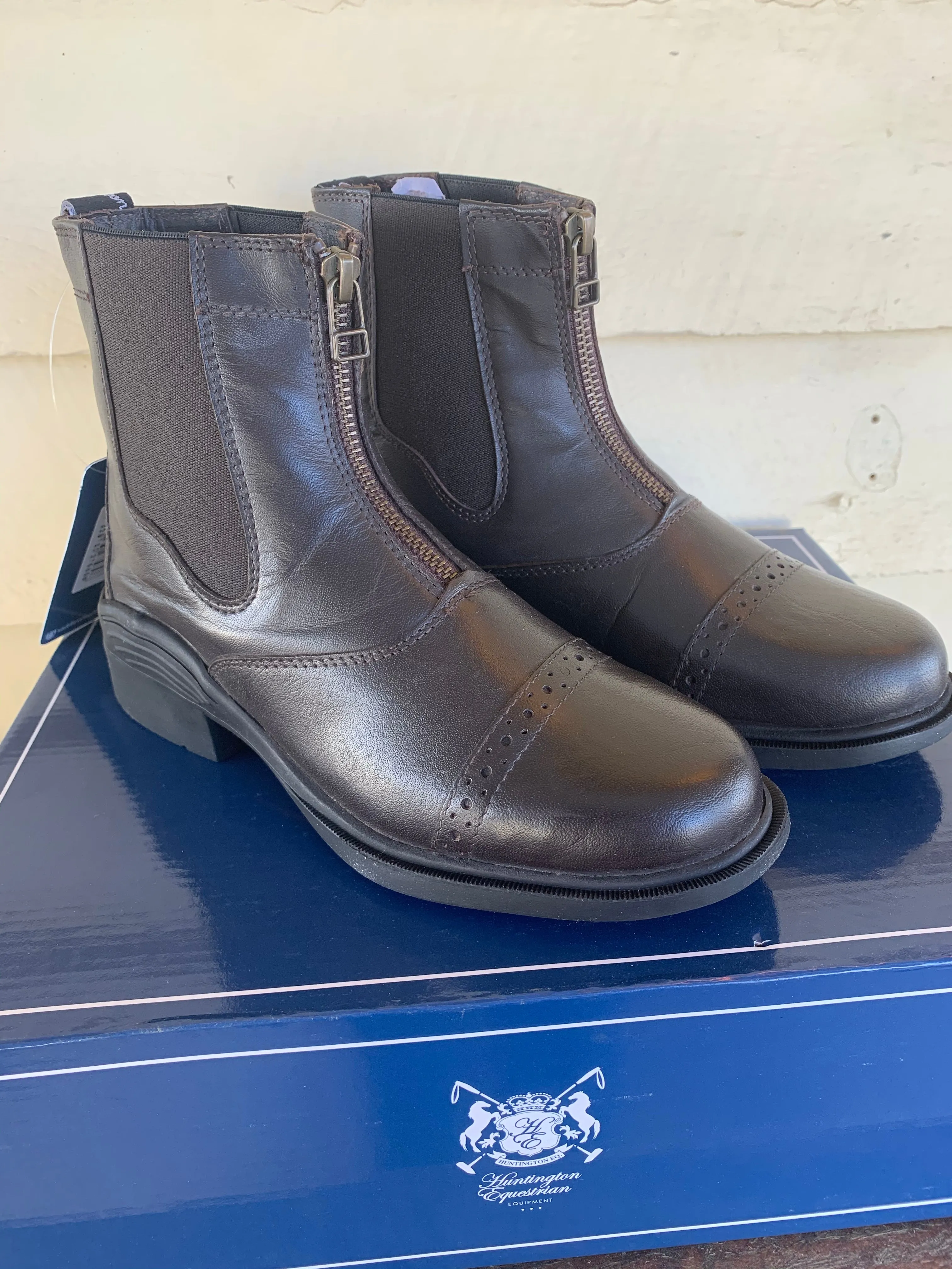 FTW20 Huntington Equestrian Women's Zip boot