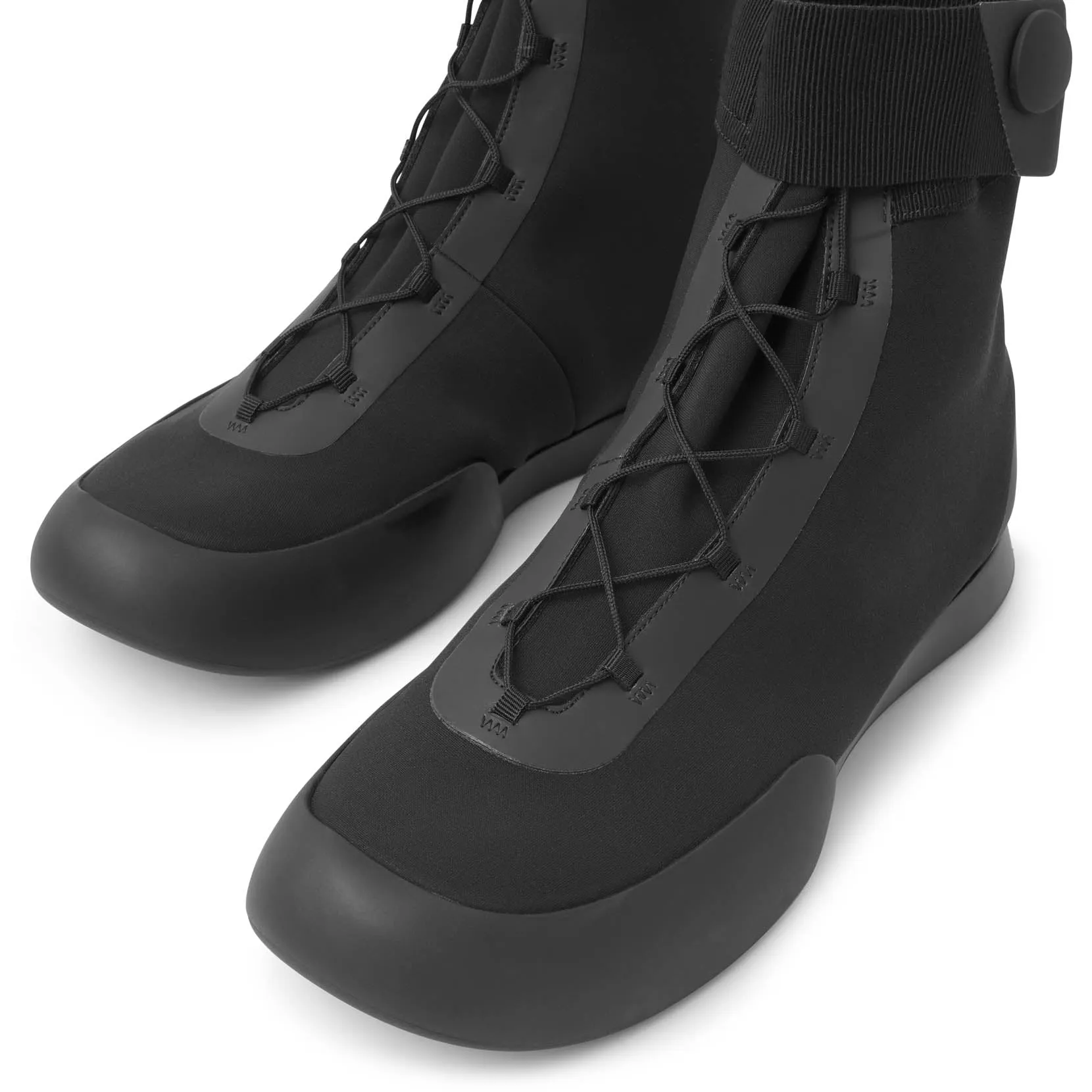 TR Shoe 2 scuba sneakers