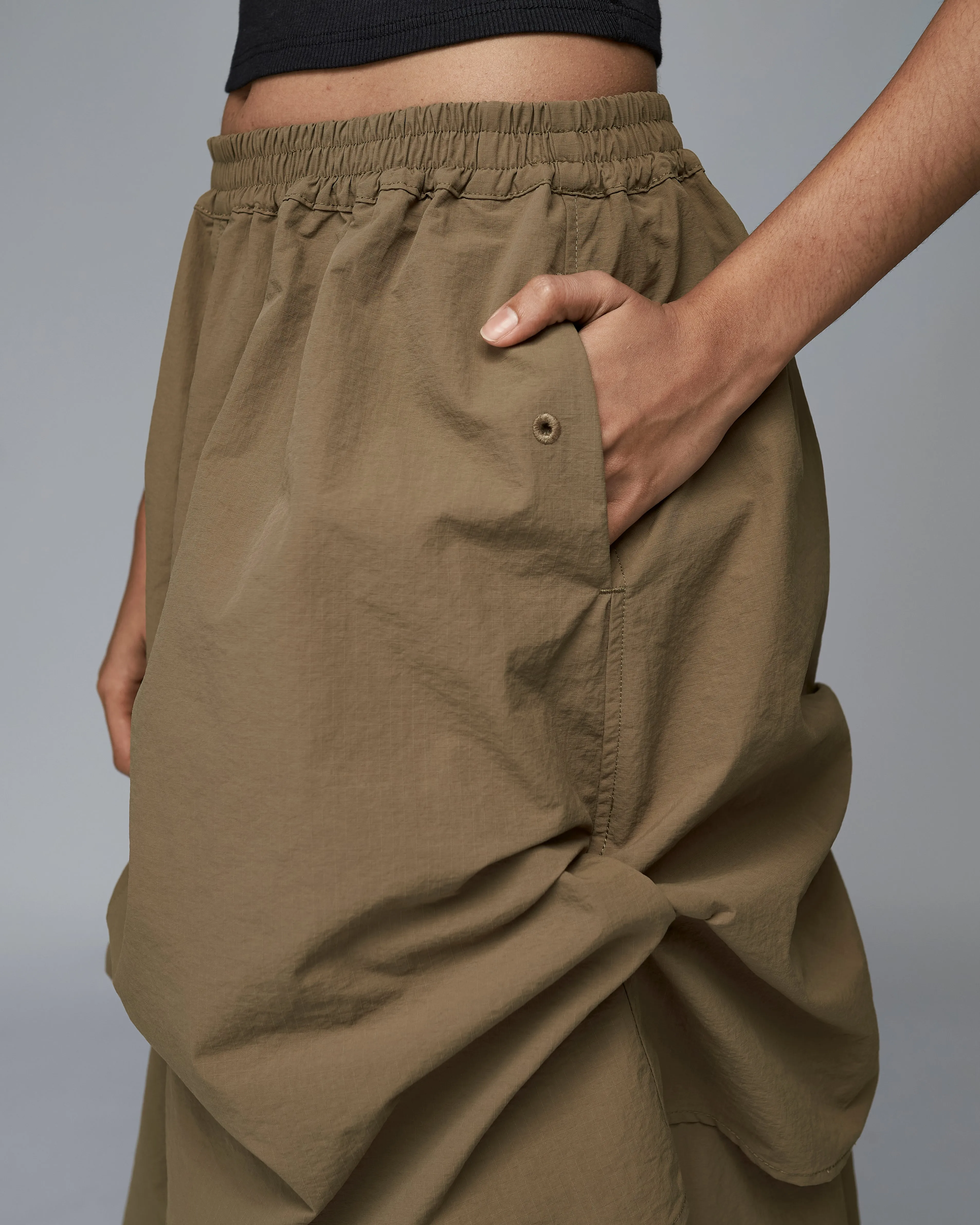 Women: The Layered Skirt (Coffee)